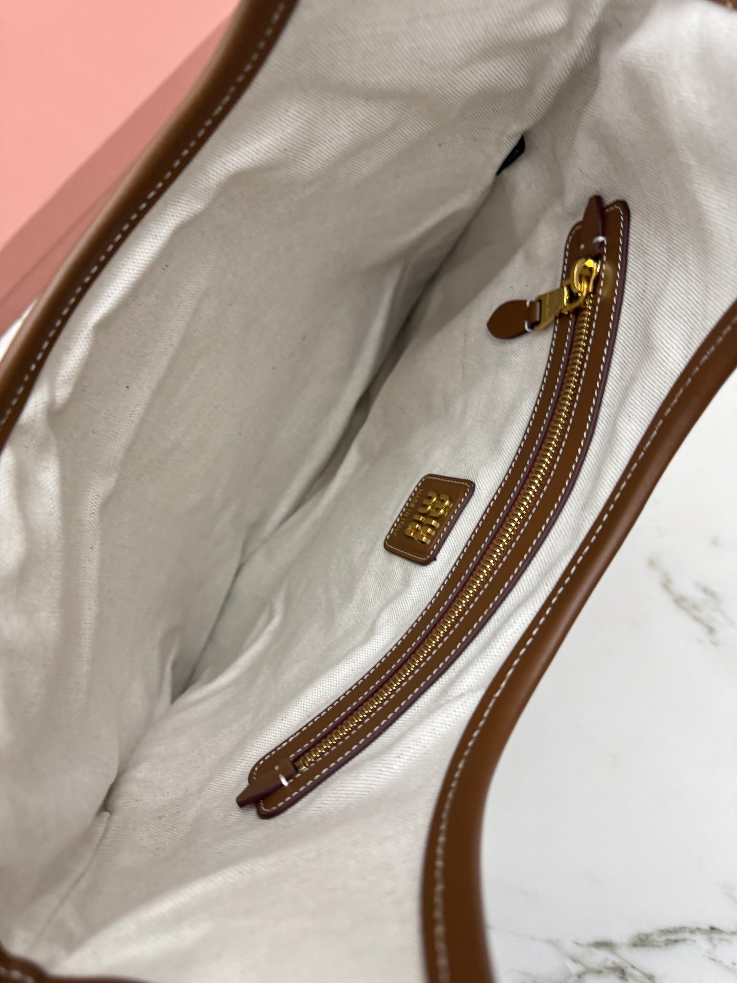 MIU MIU Ivy Tote 帆布 Regular Size