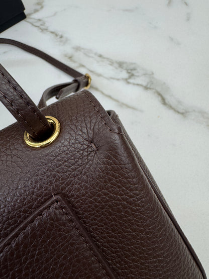 CHANEL Mini Maxi Flap 巧克力色