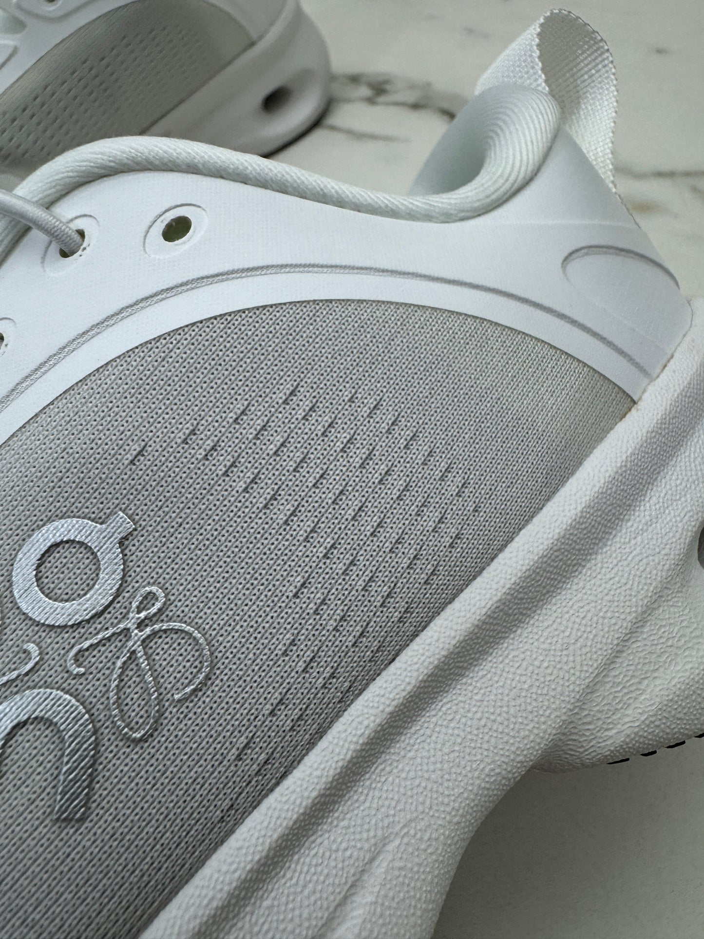 LOEWE X ON 8.0 Sneaker 白色