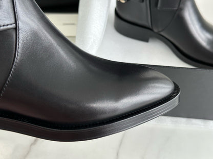 CHANEL 鏈條騎士長靴 23a