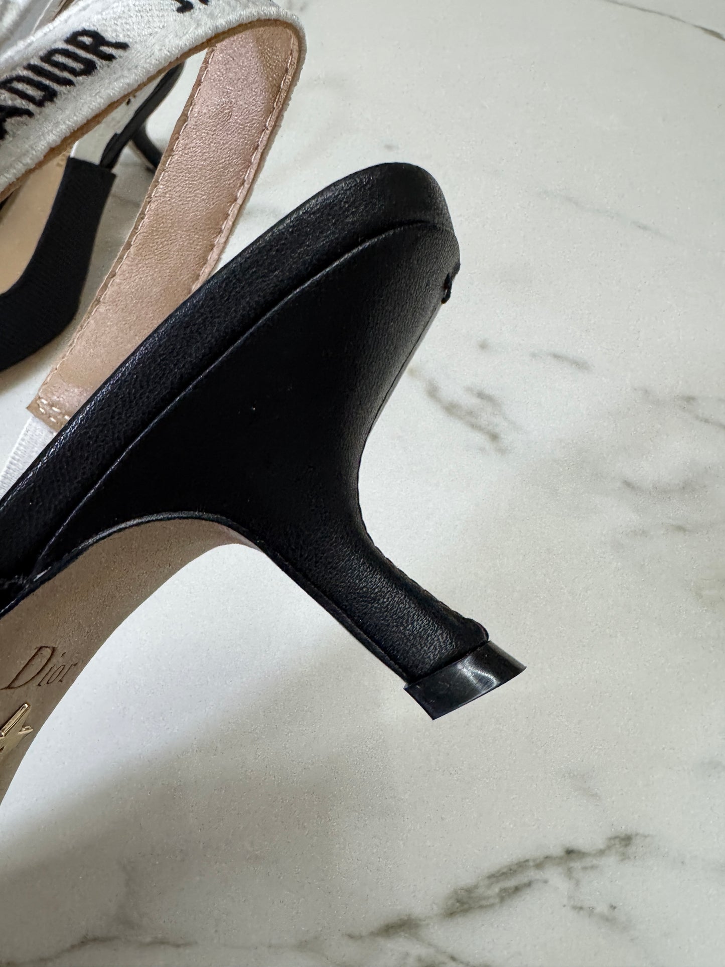 DIOR J'adior 科技布貓跟鞋