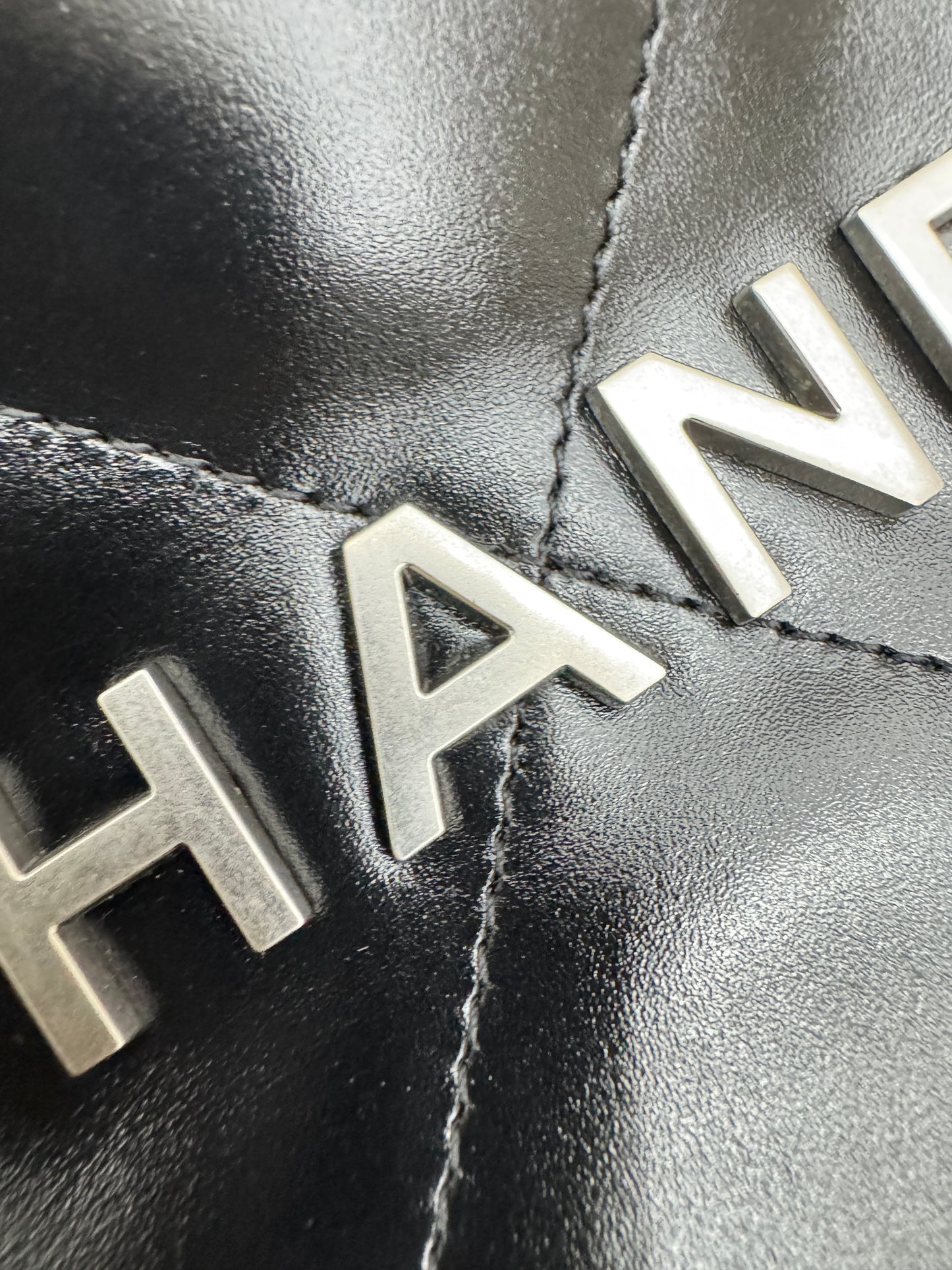CHANEL 22Bag Backpack 黑銀 Black PHW