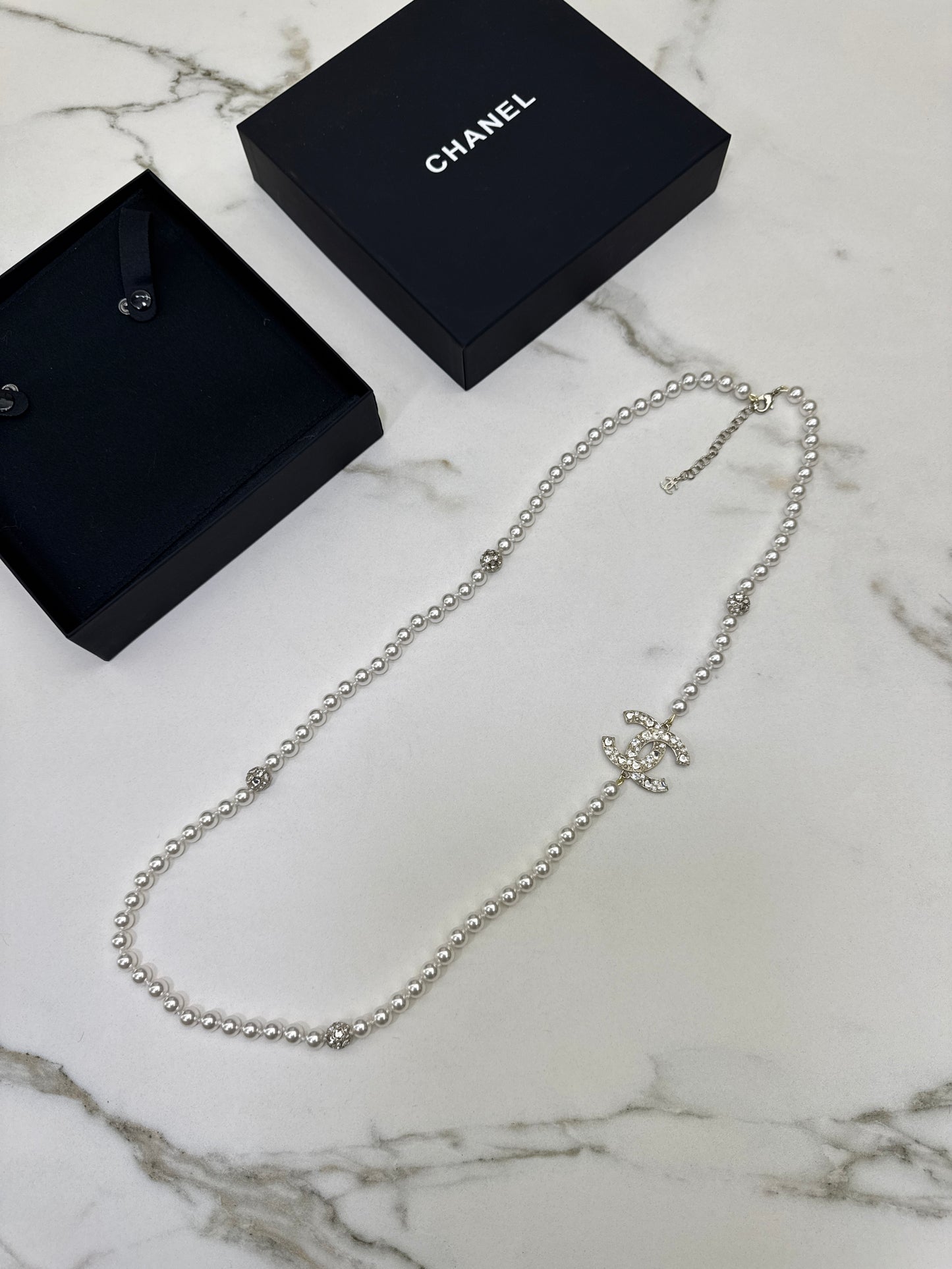 CHANEL 25P 珍珠水晶球毛衣鏈