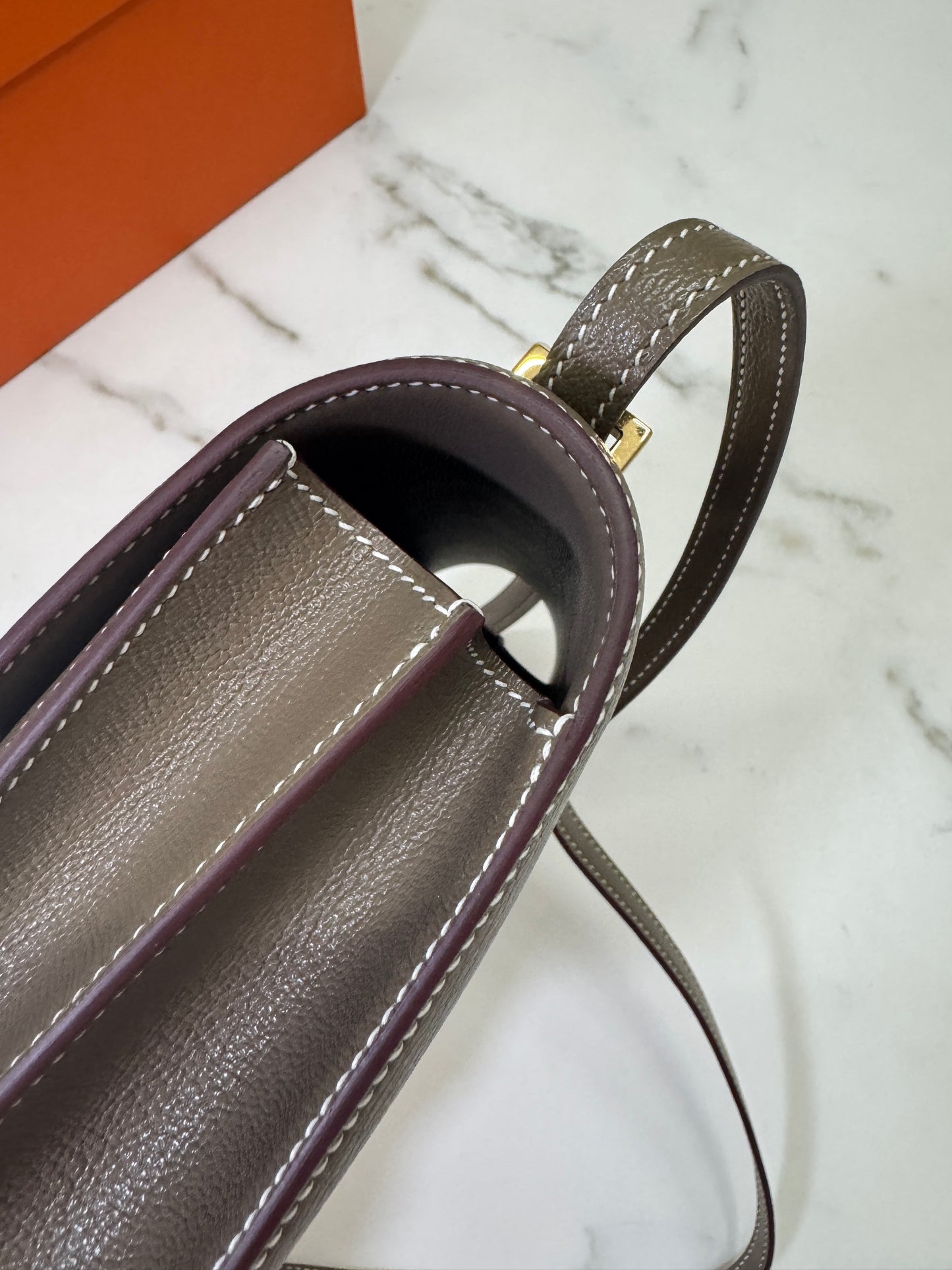 HERMES Mini Constance 大象灰山羊皮 金扣 Etoupe GHW