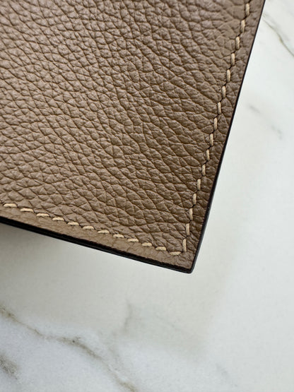 HERMES Kelly Danse 馬爾法米金扣 Evercolor 8Q GHW