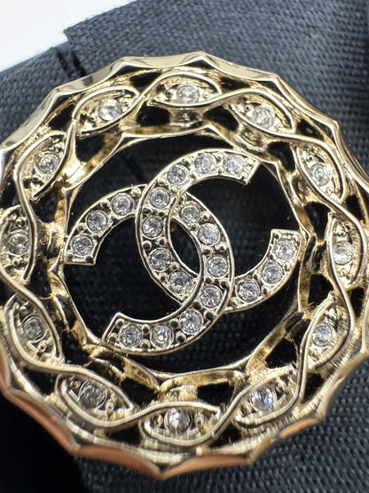 CHANEL 24B 圓形鏤空水鑽耳環