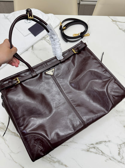 PRADA Bonnie XL Dark Brown (Lux Soft)