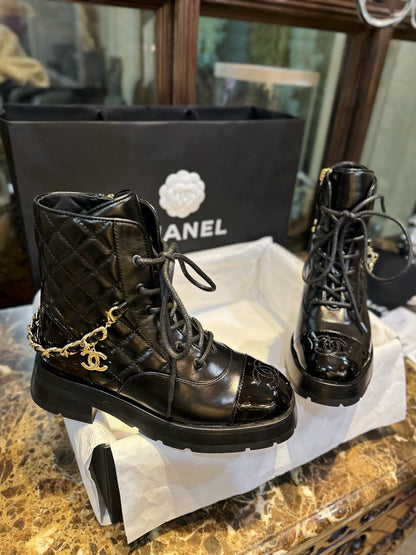 CHANEL 鏈條馬丁靴 23b 可拆卸鏈條￼