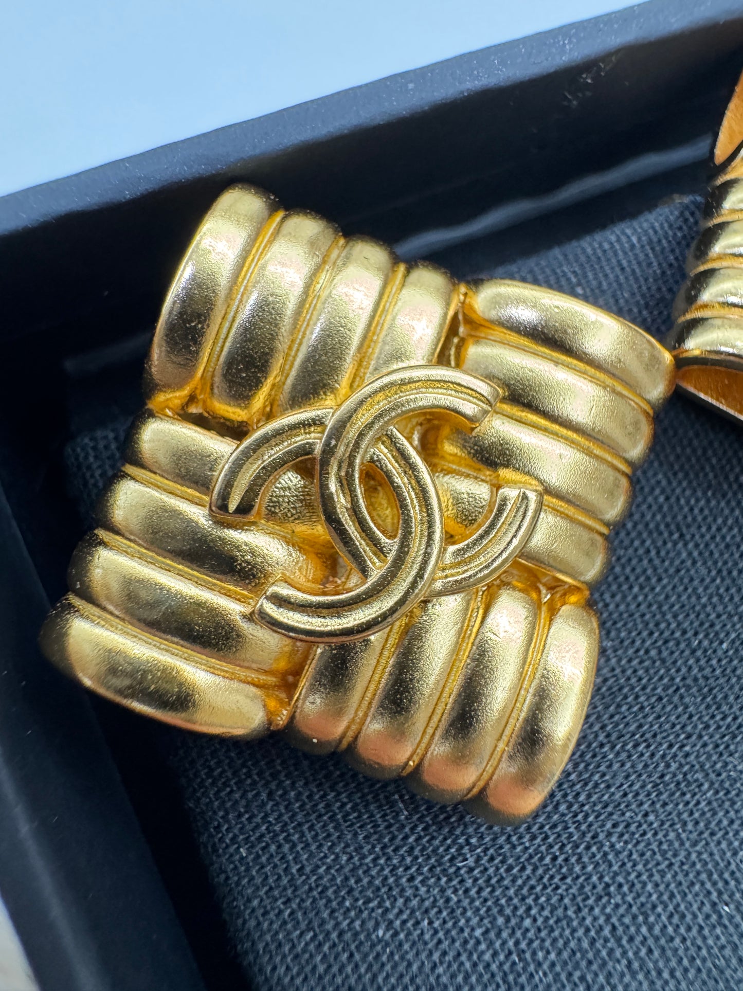 CHANEL Vintage 97P 千層酥耳夾