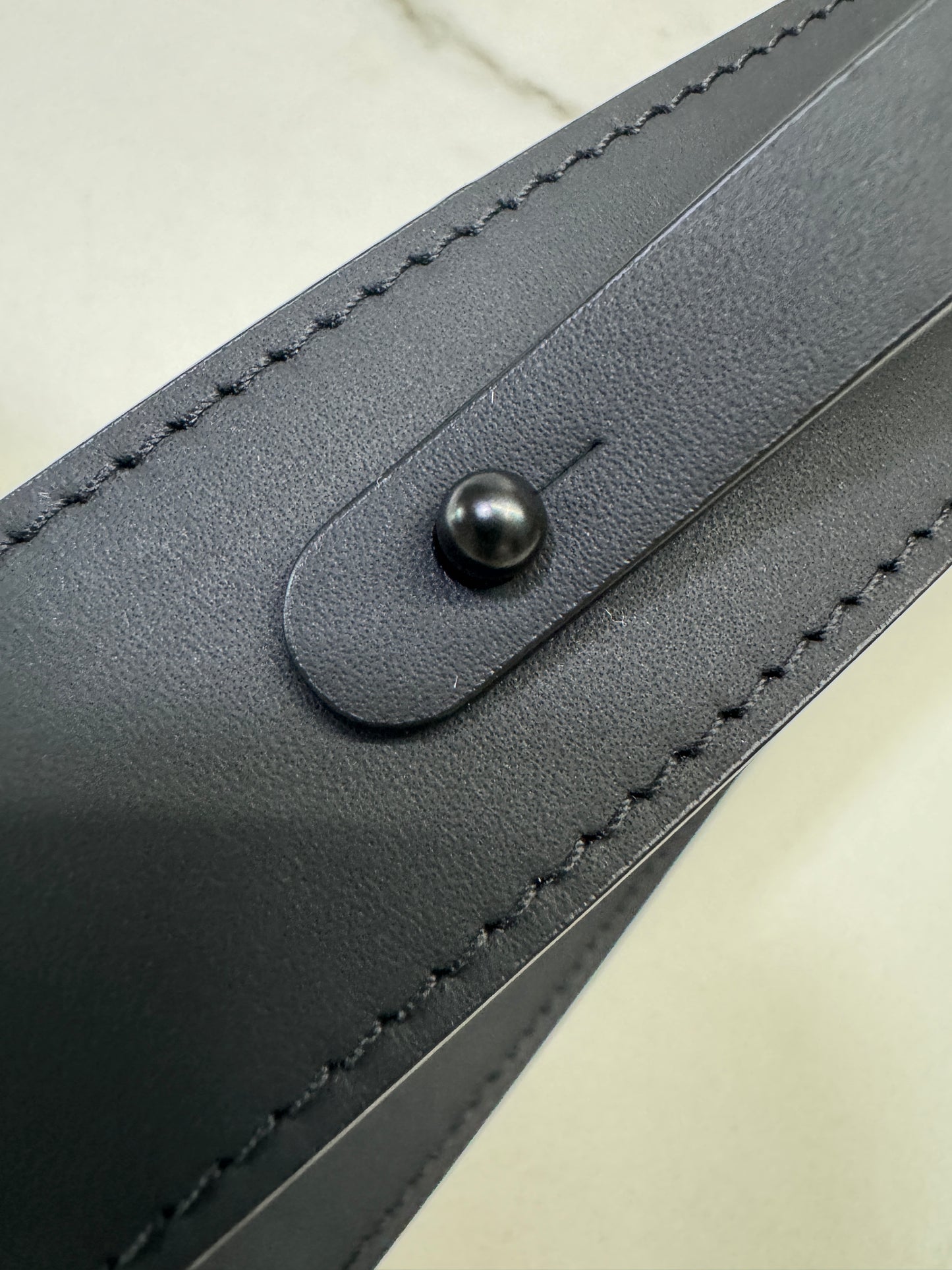 DIOR Lady 4格 磨砂黑 Small