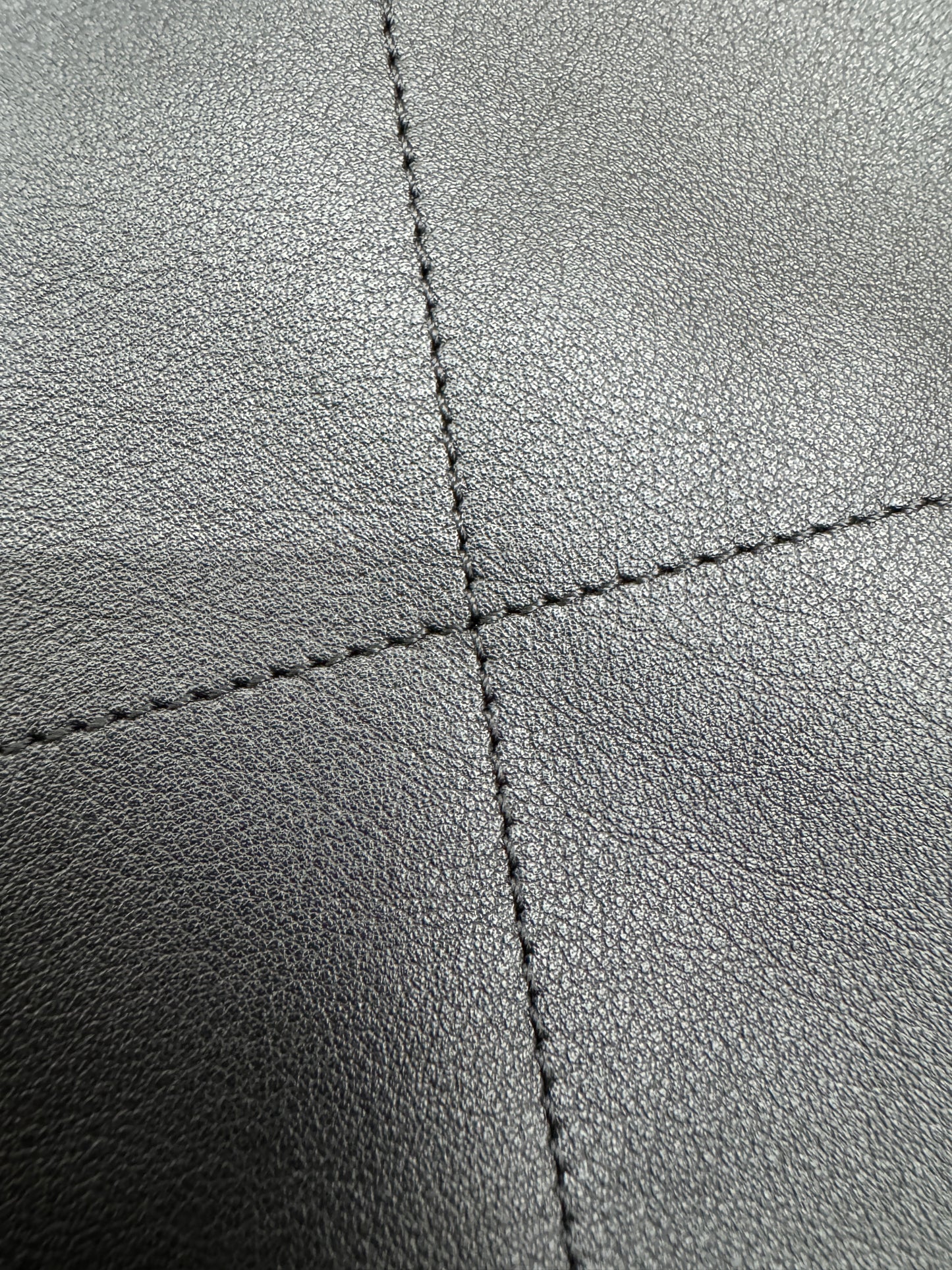 CHANEL 25S Shopping Bag Small