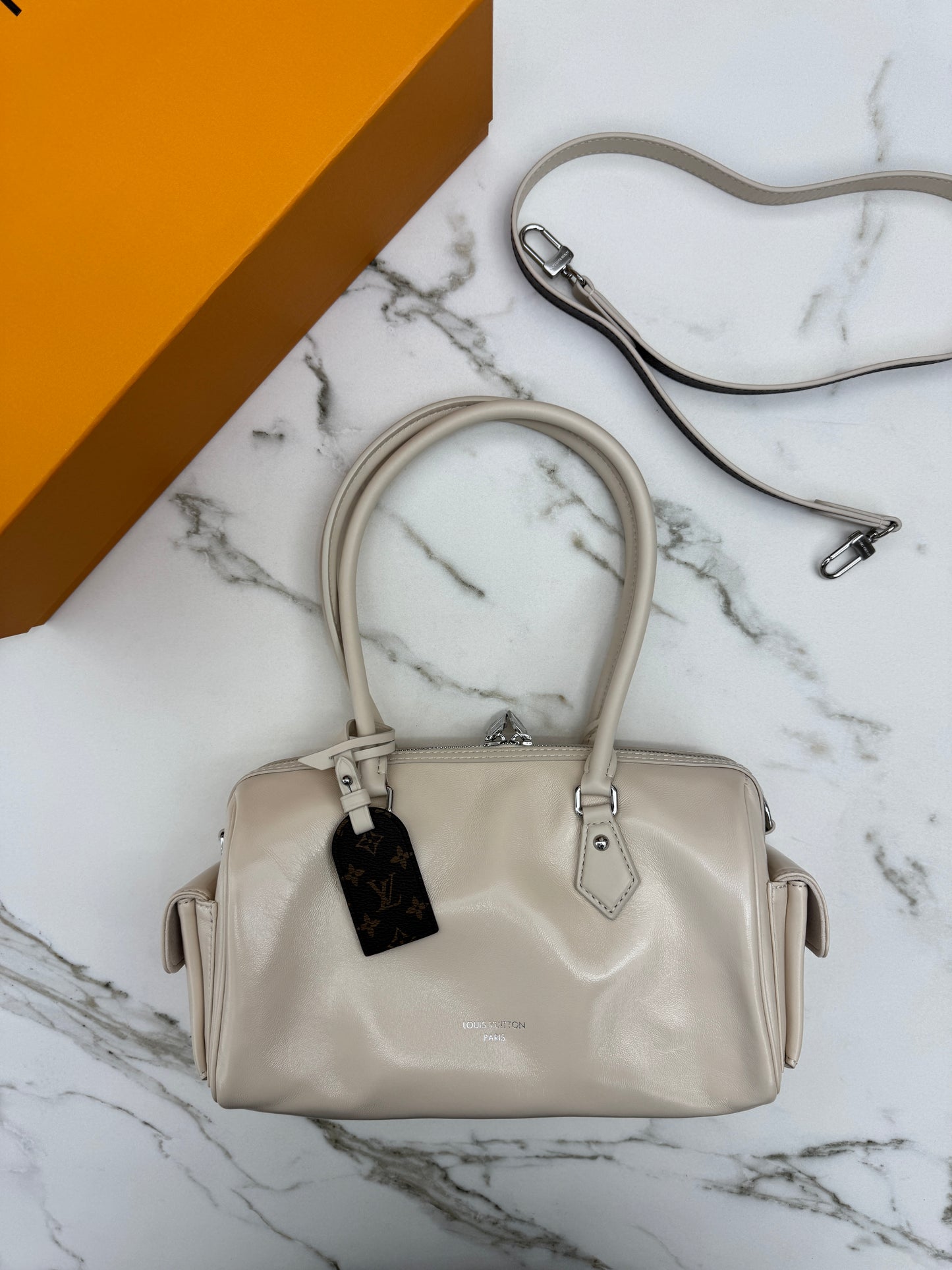 LV Speedy Cargo Vibe 白色油臘皮