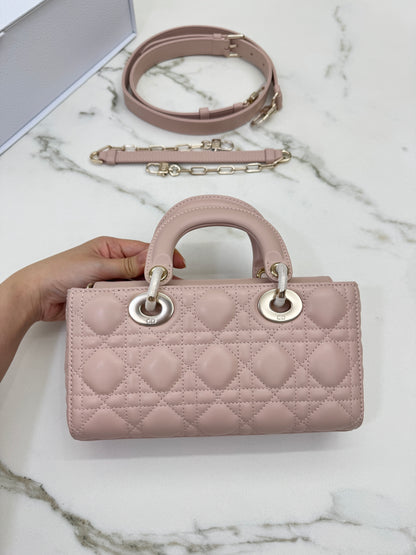 DIOR D-joy Small 胭脂粉 Powder Pink