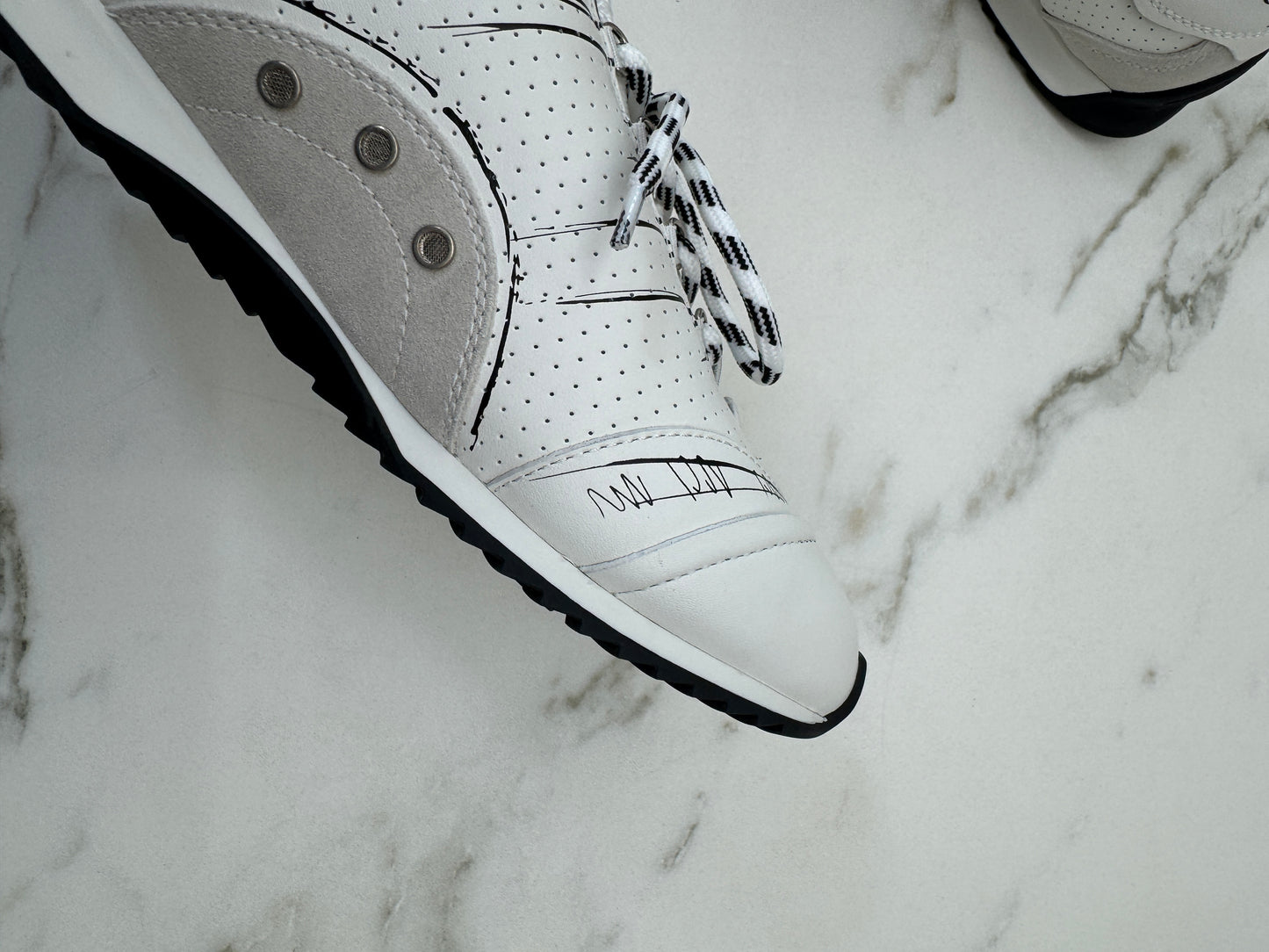 DIOR D-Sketch Sneakers