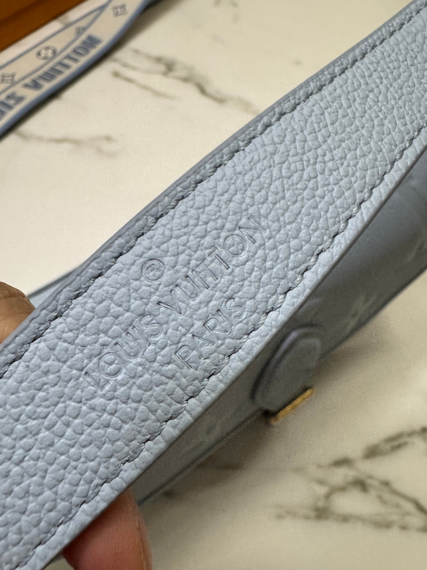 LV Diane 全皮粉藍 Baby Blue
