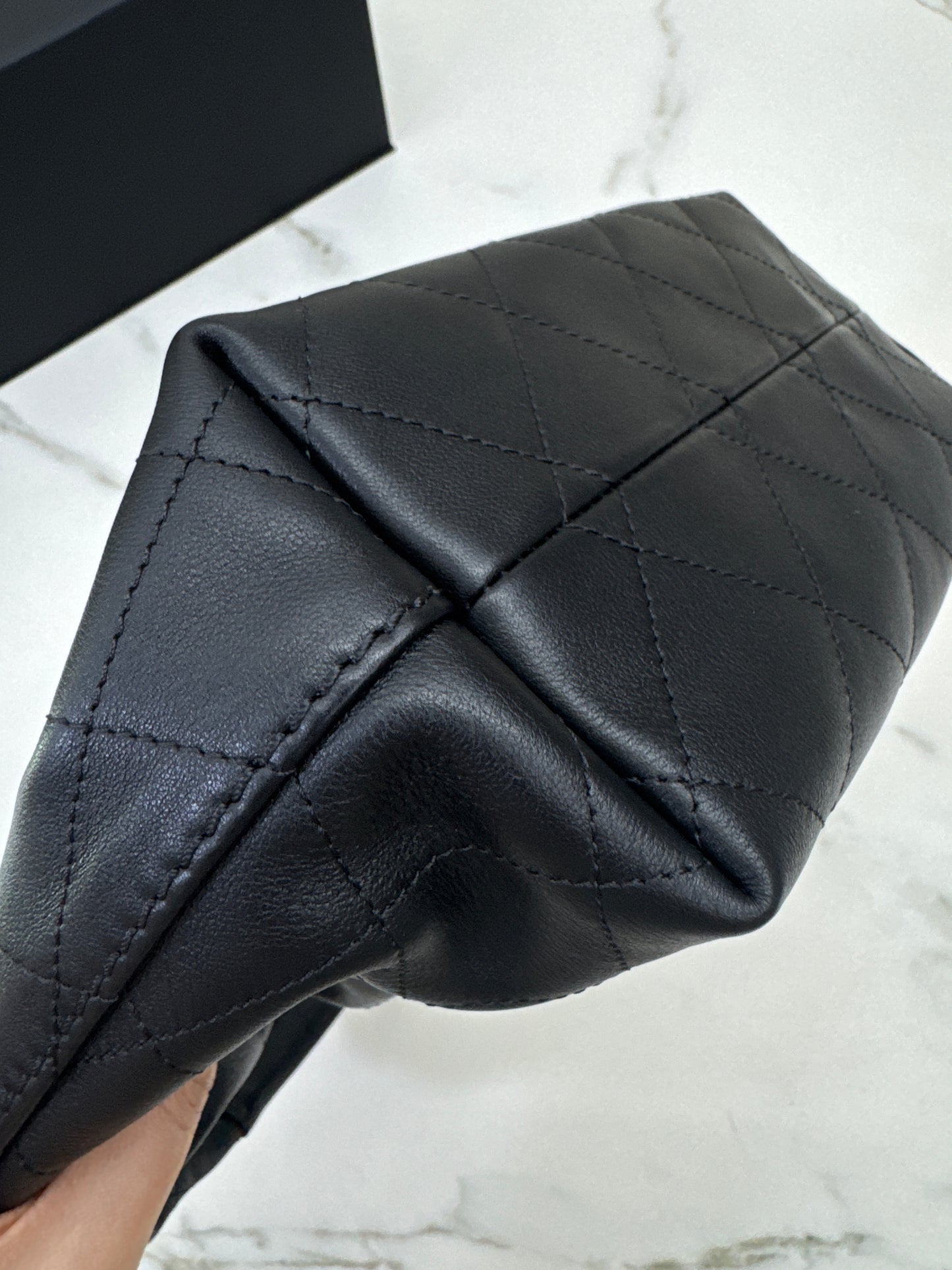 CHANEL 26C Hobo Small 黑色