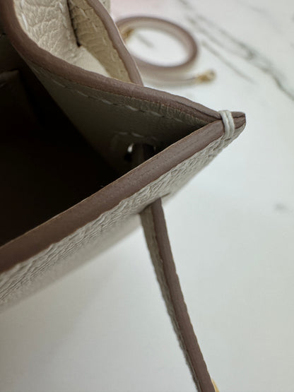 HERMES Mini Kelly II 奶昔白金扣 Epsom GHW