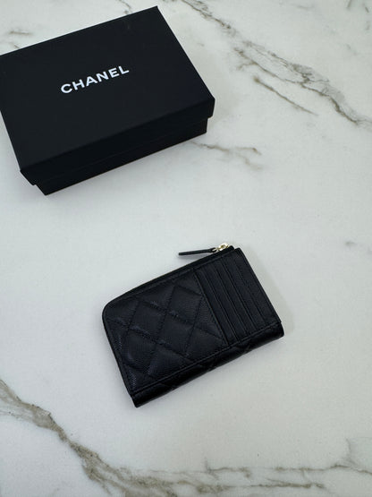CHANEL 雕刻扣L型拉鏈小錢包