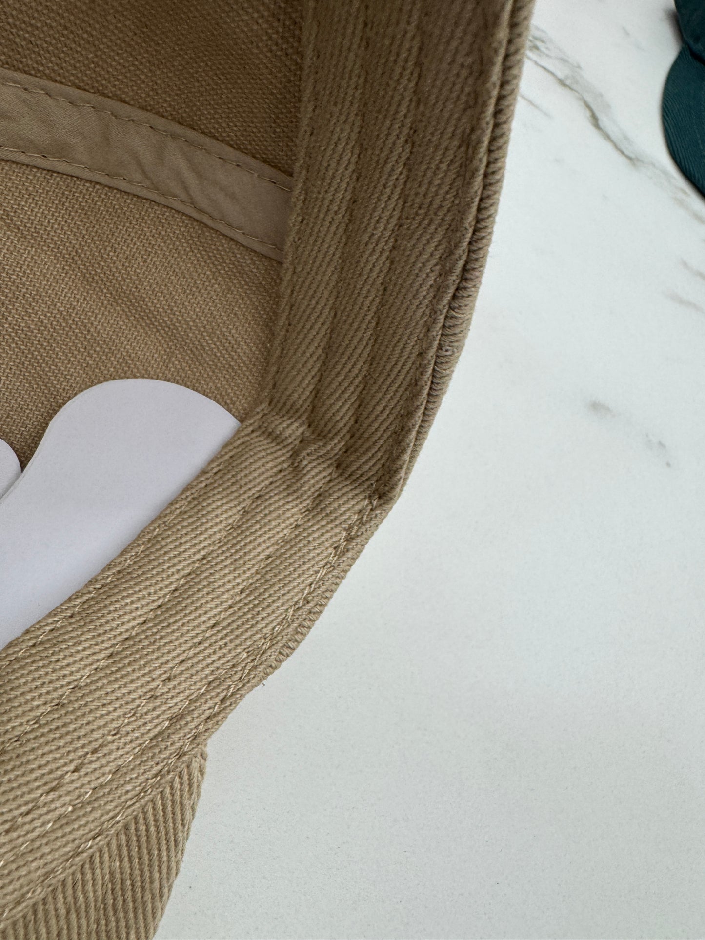 MIU MIU 軟頂鴨舌帽