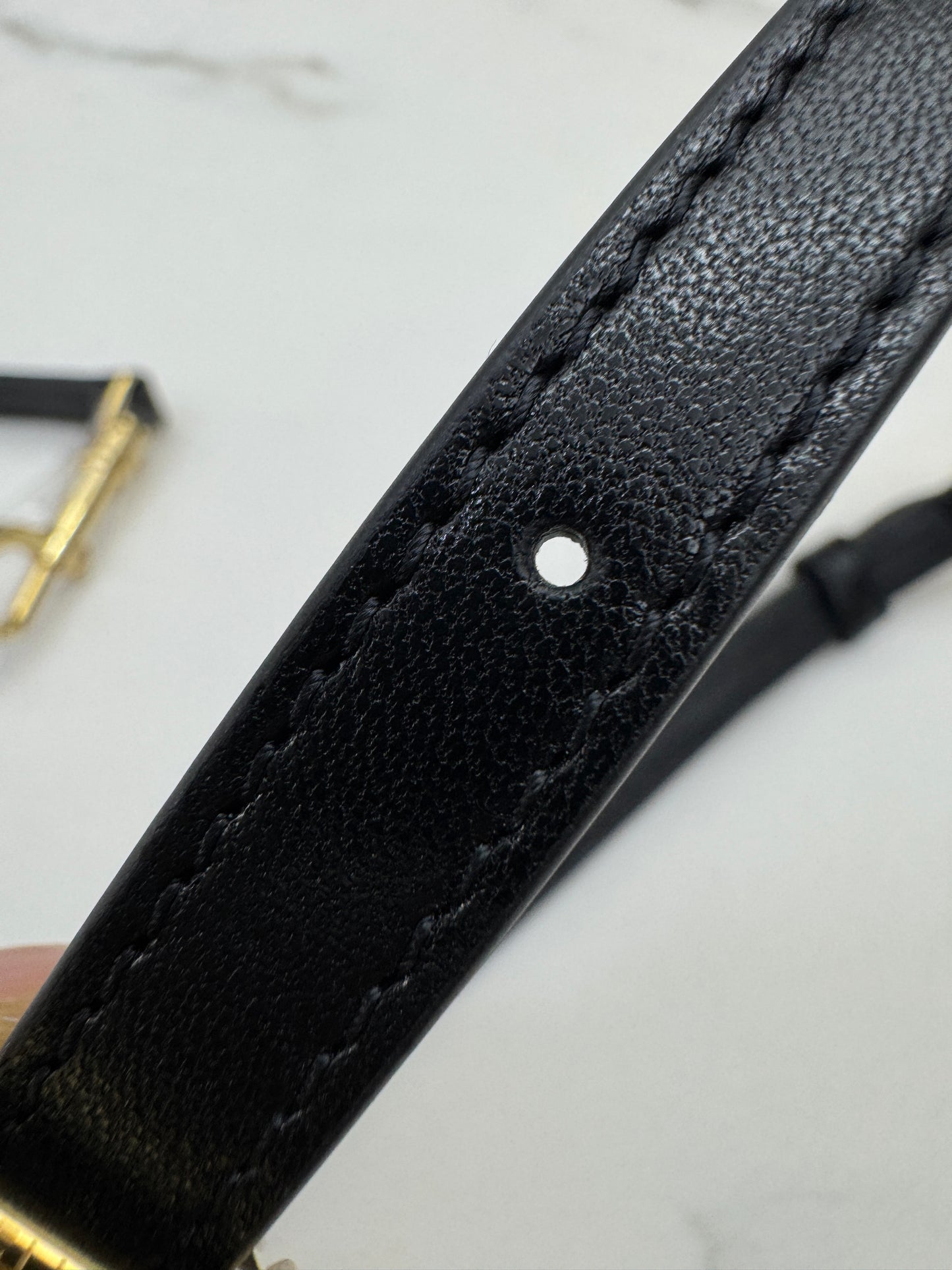 CELINE Soft Triomphe Half Moon 黑色