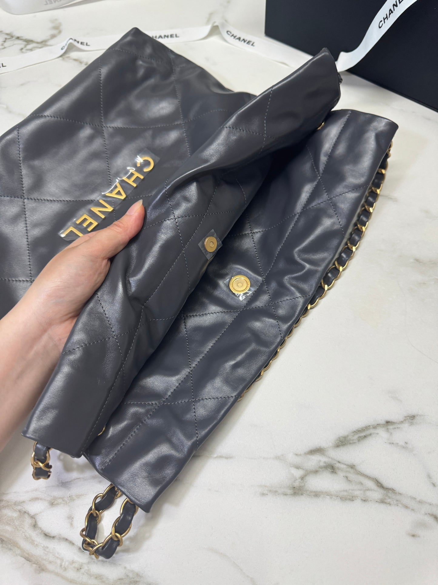 CHANEL 22Bag 小號 深灰色