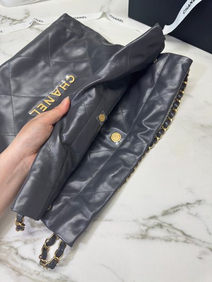 CHANEL 22Bag 小號 深灰色