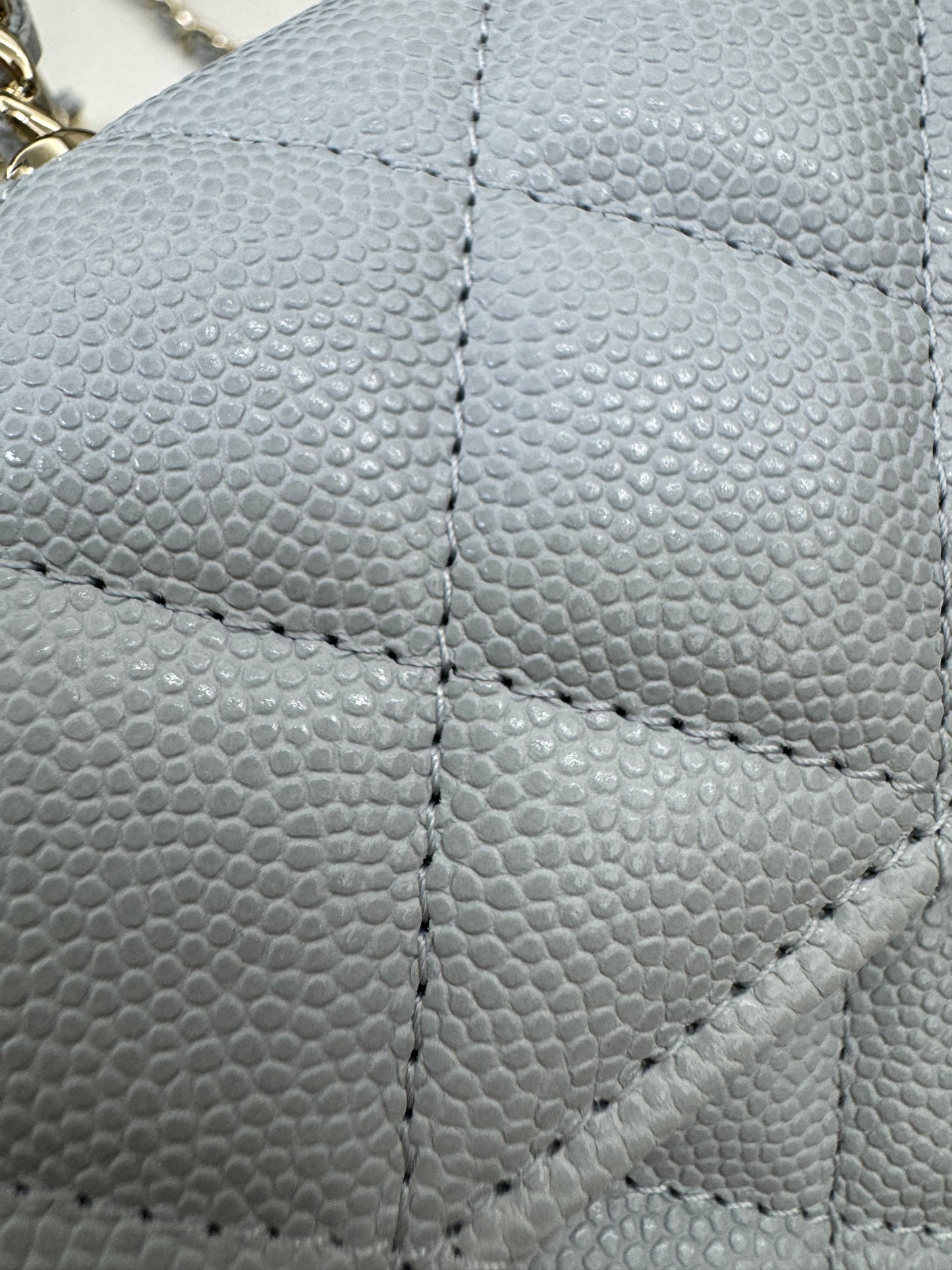 CHANEL 25S Kelly 手機包 Baby Blue