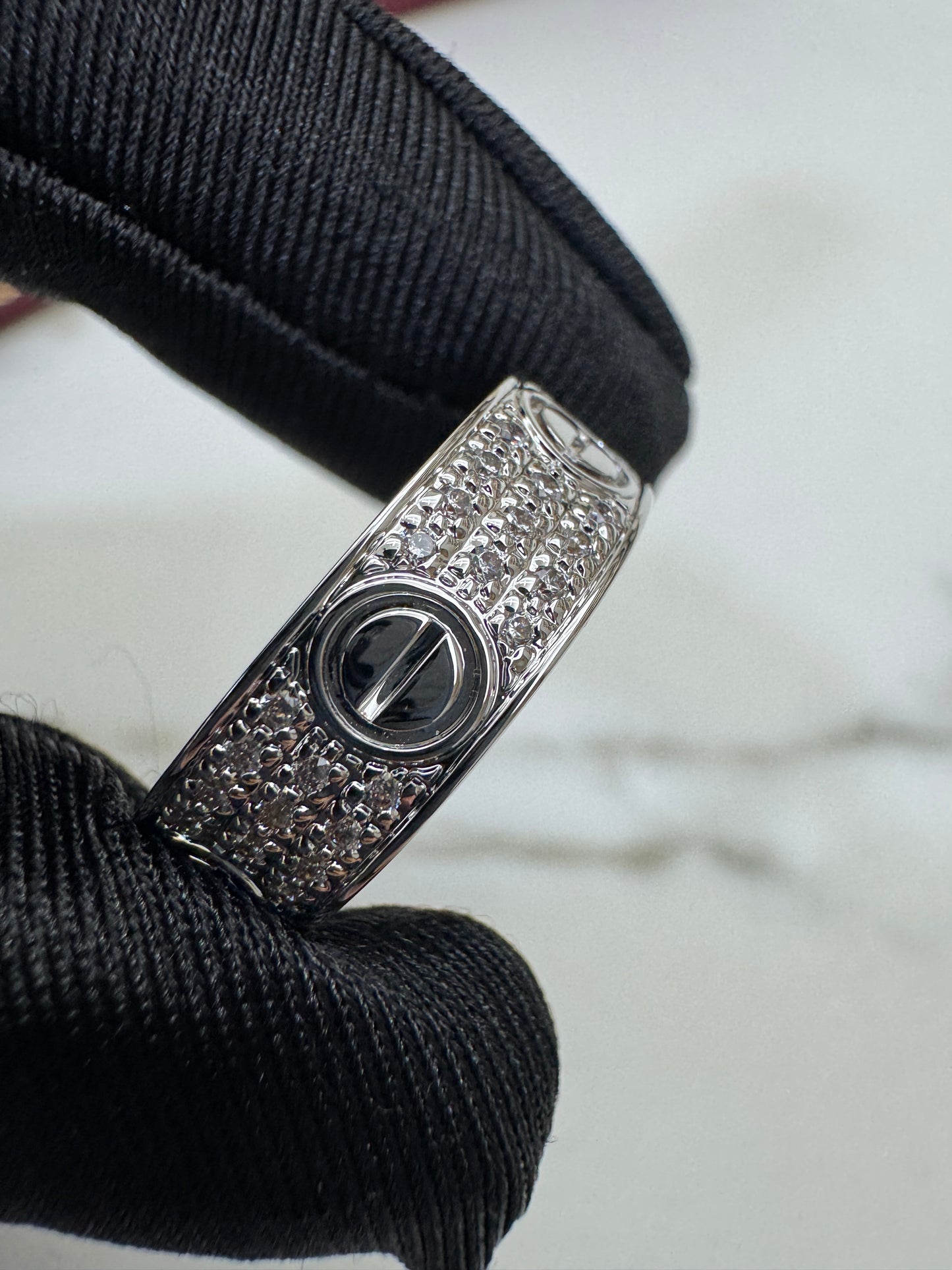CARTIER Love Ring 滿天星