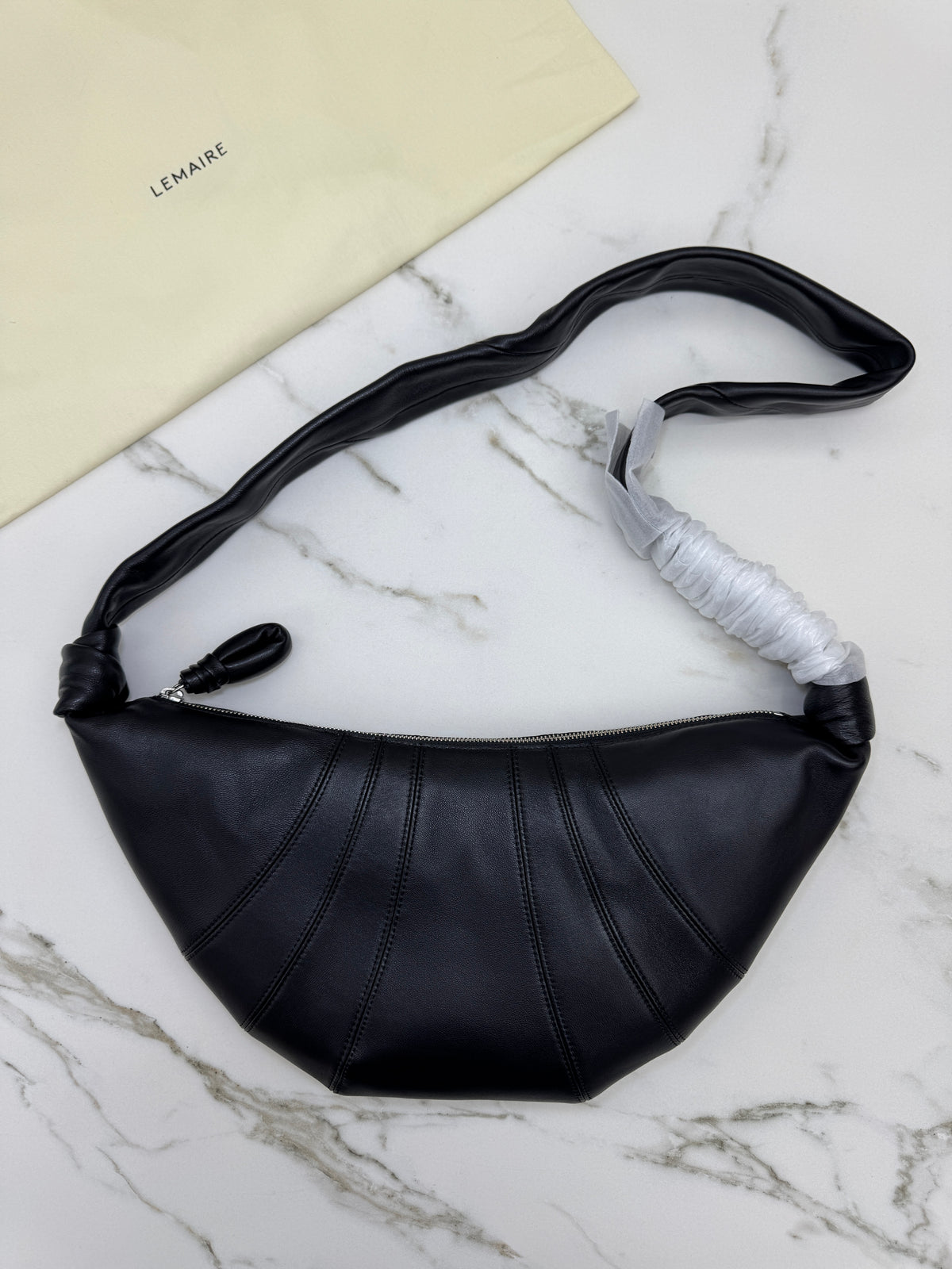 LEMAIRE Croissant Medium 牛角包羊皮 Lambskin