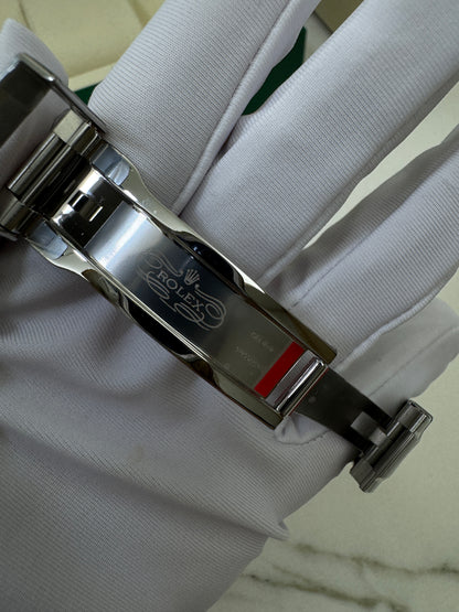 ROLEX 黑水鬼 Submariner 122610