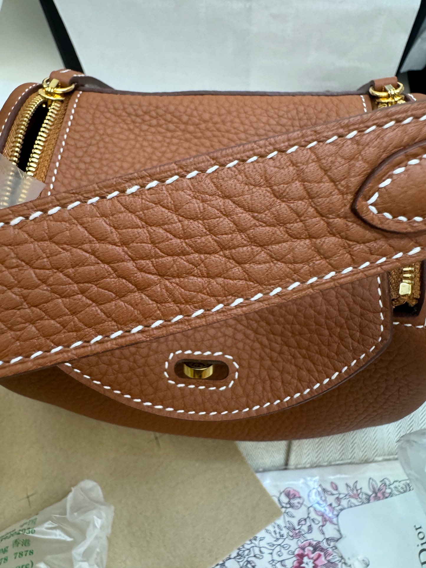 HERMES Mini Lindy 金棕金扣 Gold TC GHD