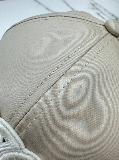 CELINE 凱旋門棒球帽 香草淺杏色