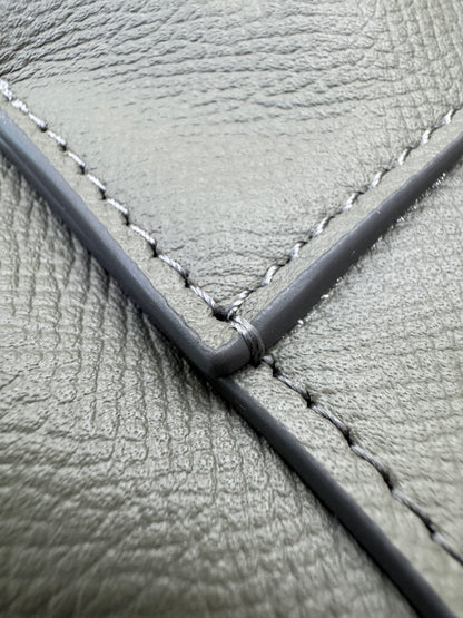 CELINE Belt Bag Nano 深灰色