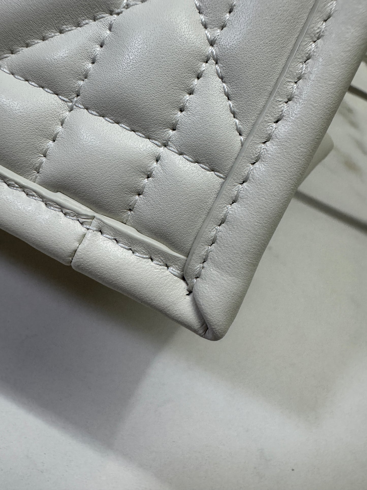 DIOR 全皮 Book Tote 奶白色小號