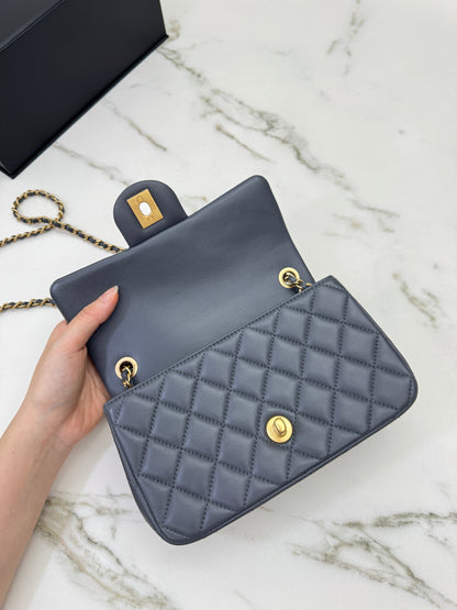 CHANEL 金球 Mini CF20 石墨灰 深灰羊皮