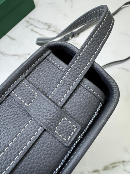 GOYARD Belvedere 郵差包 灰色 PM