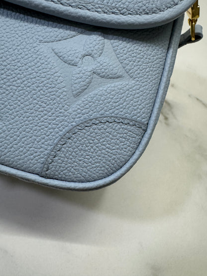 LV Diane 全皮粉藍 Baby Blue