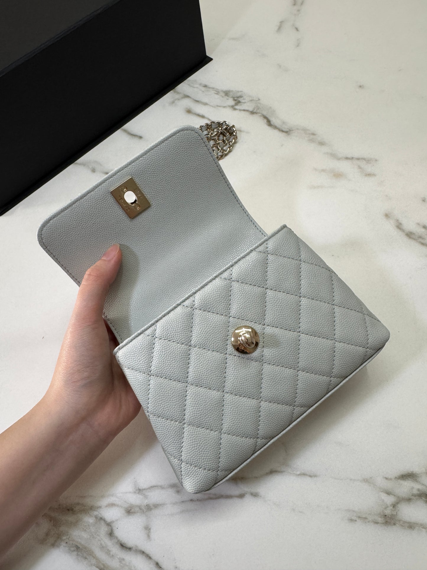 CHANEL 超Mini Coco Handle 24K 灰藍色
