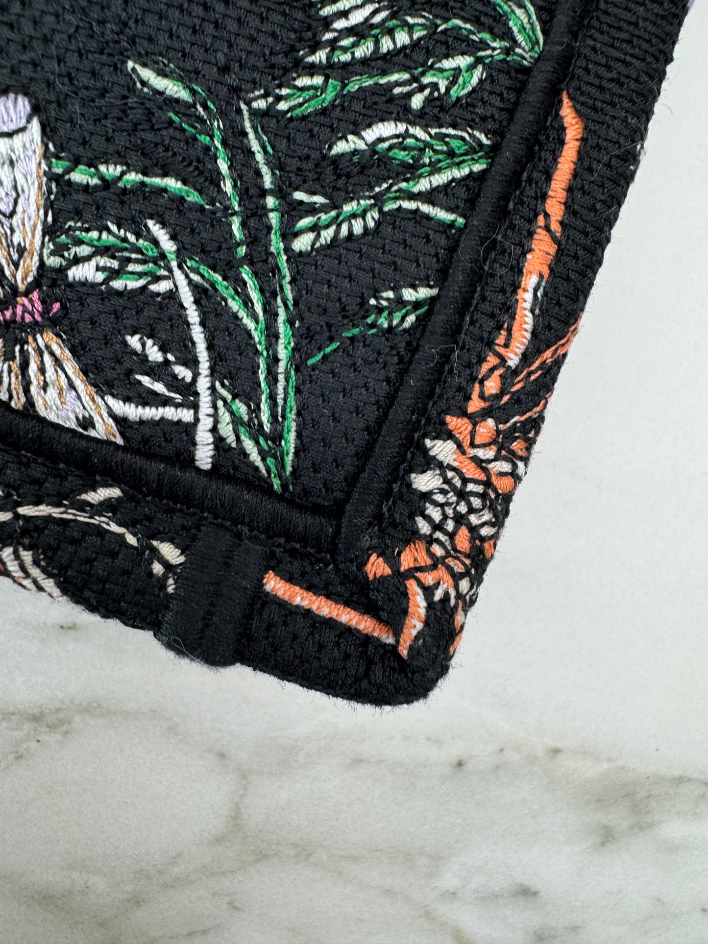 DIOR Book Tote Herbarium Black Medium