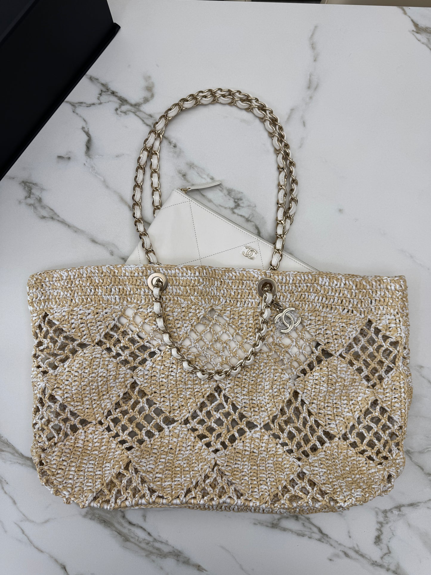 CHANEL 24M Coco Beach 草編沙灘包 Large