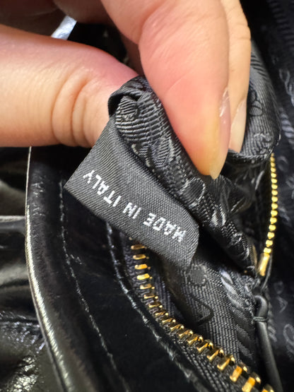 PRADA Soft Lux 中號 黑色