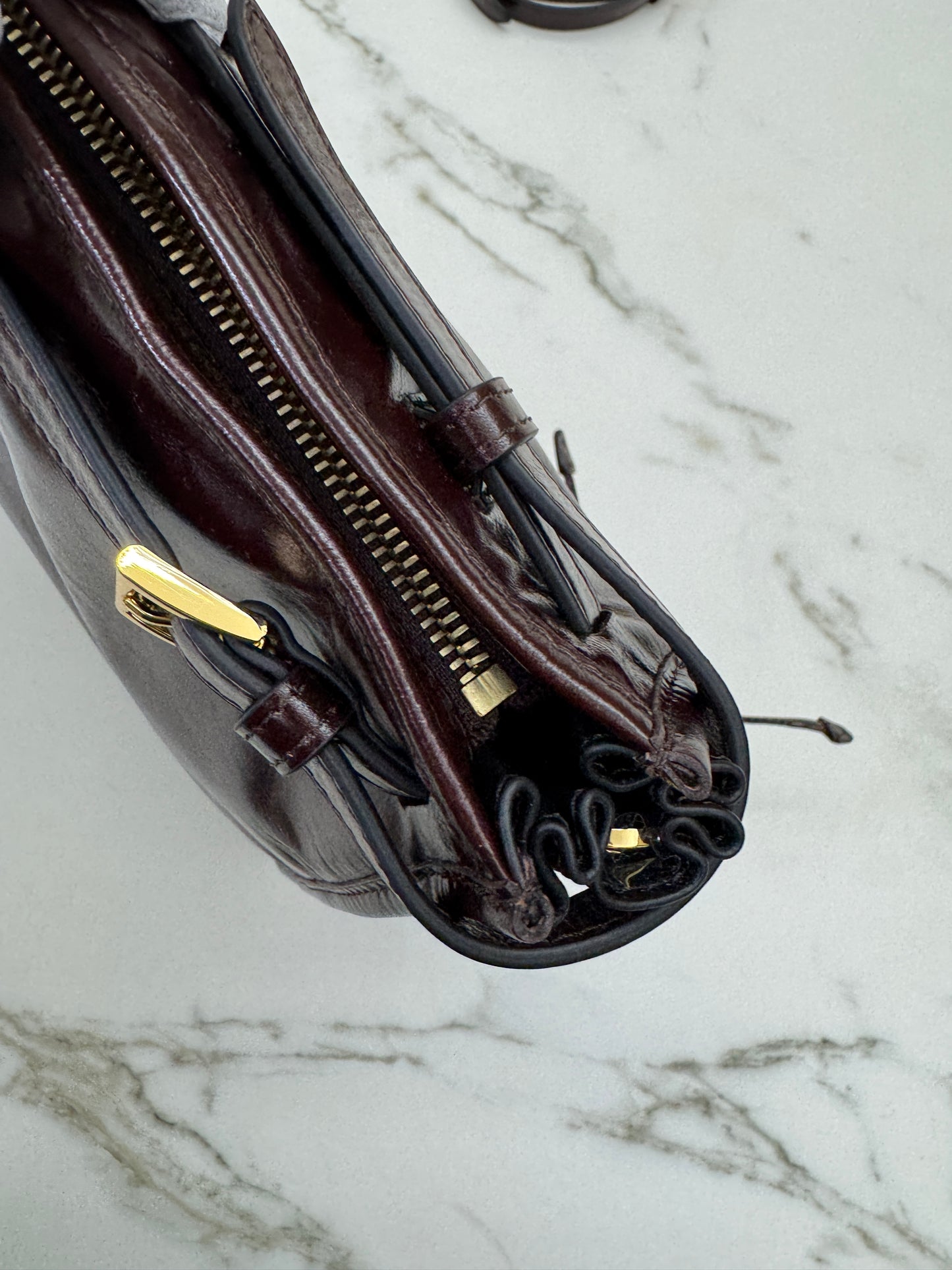 PRADA Bonnie XL Dark Brown (Lux Soft)