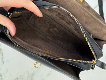 BALENCIAGA Le 7 Hobo