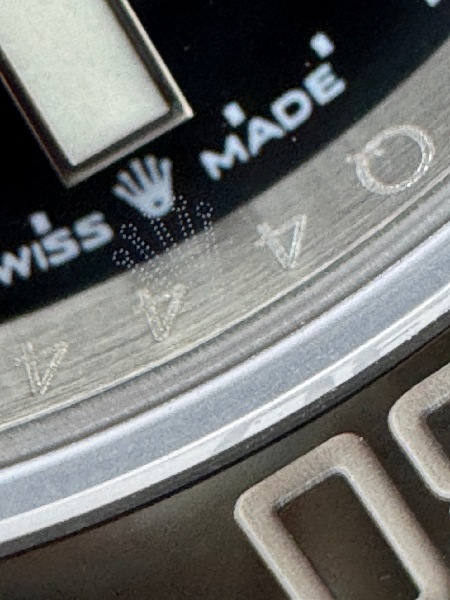 ROLEX Date Just 31mm 橄欖綠鑽圈鑽盤 真鑽版