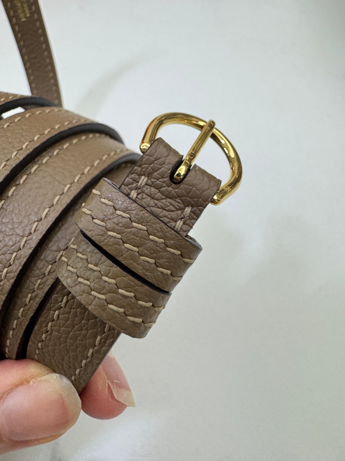 HERMES Kelly Danse 馬爾法米金扣 Evercolor 8Q GHW