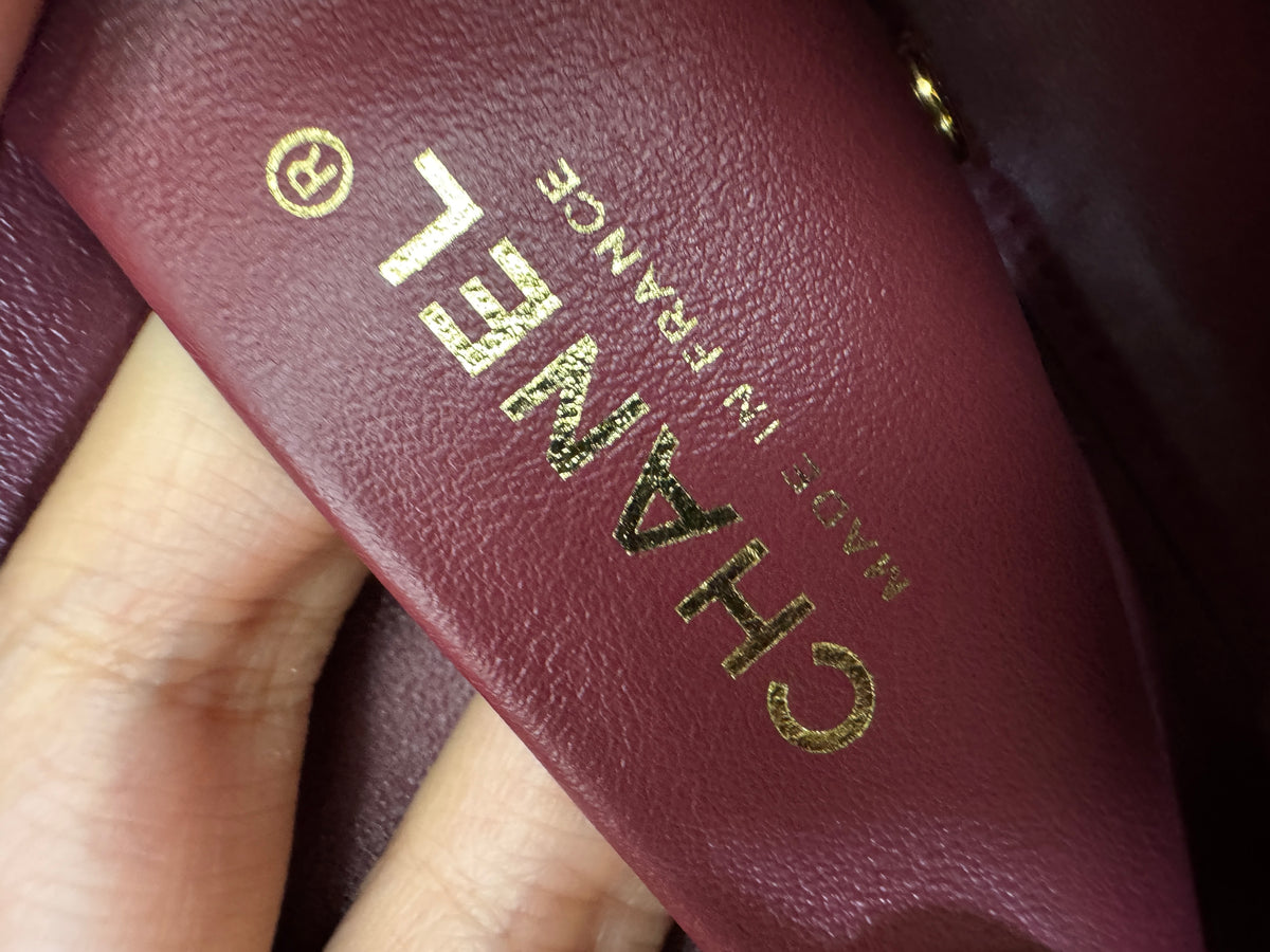CHANEL Mini Maxi Flap 巧克力色