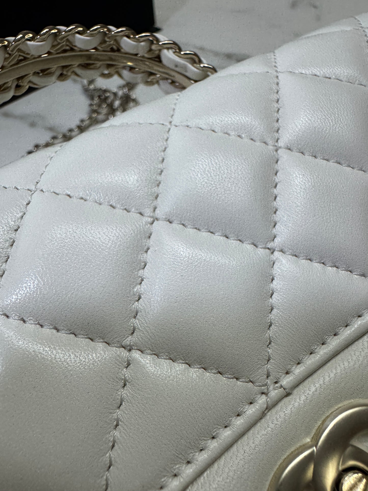 CHANEL 23A水鑽手柄 Mini CF Handle 白色