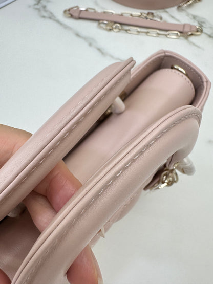 DIOR D-joy Small 胭脂粉 Powder Pink