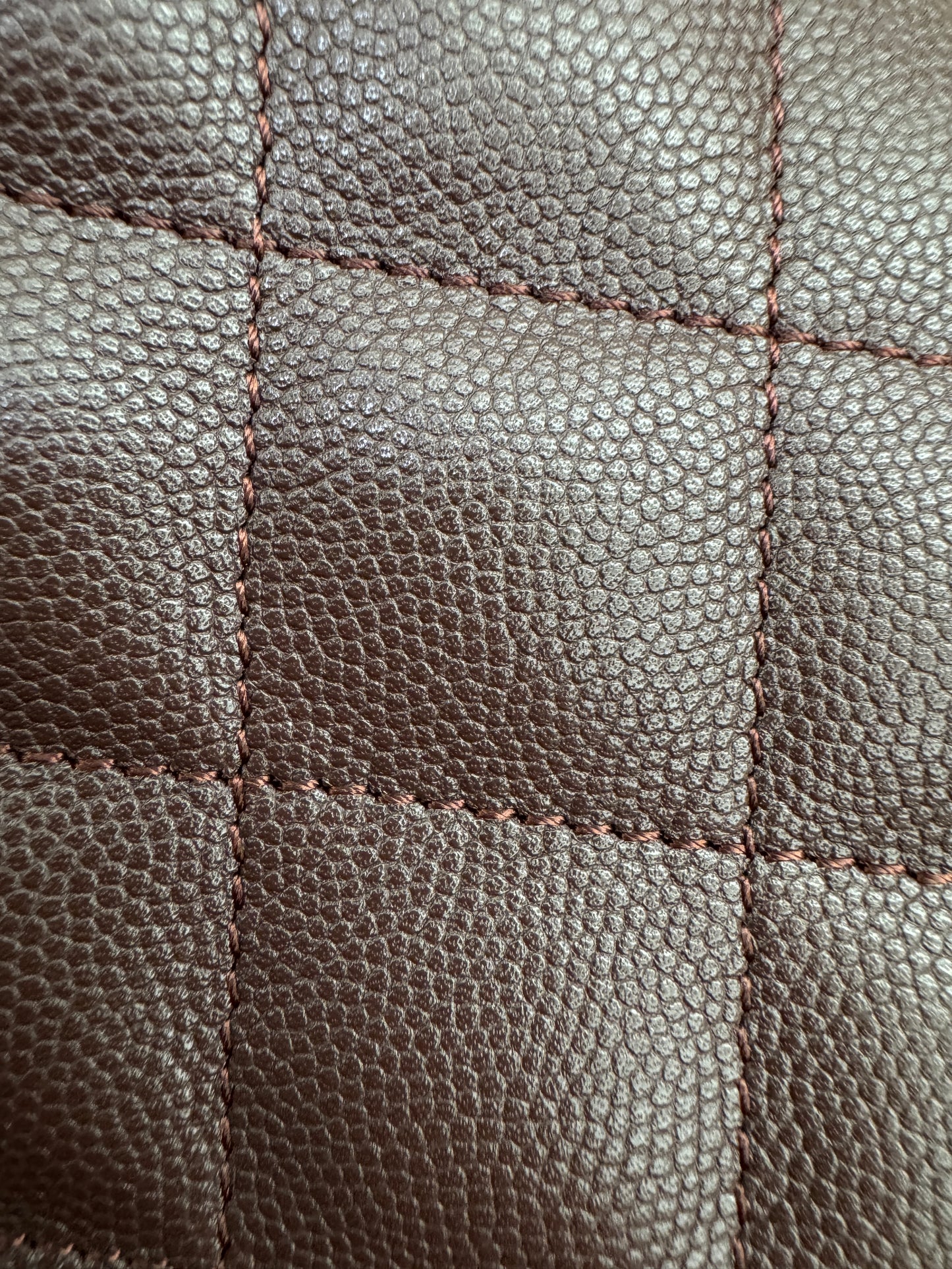 CHANEL 25Bag 荔枝牛皮 Small Chocolate