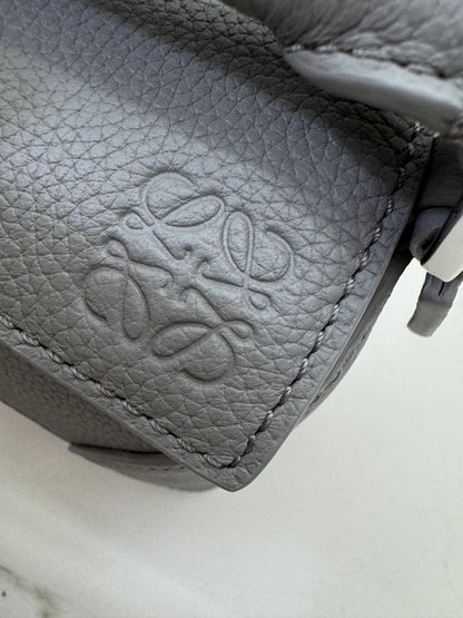 LOEWE Mini Puzzle 珍珠灰